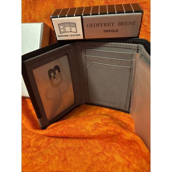 Geoffrey Beene Genuine Black Leather Men’s Trifold Wallet. New In Box - Picture 3 of 7